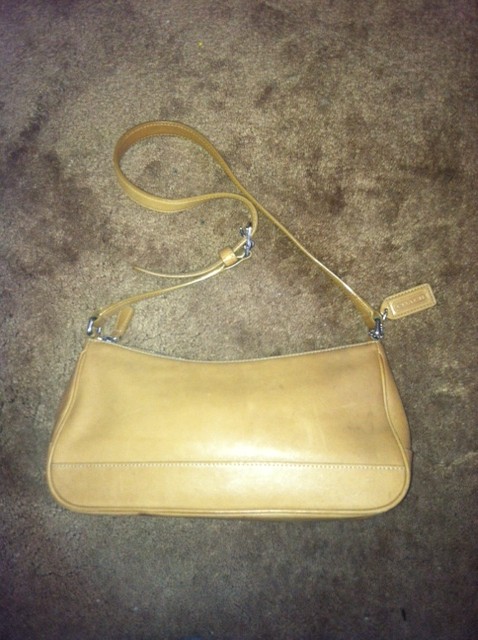 Vintage Coach 7587 Tan Leather Hampton Handbag